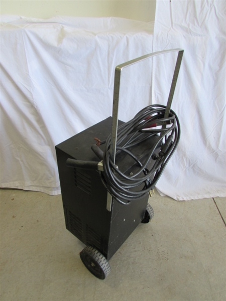 SCHUMACHER BATTERY CHARGER SE-4020