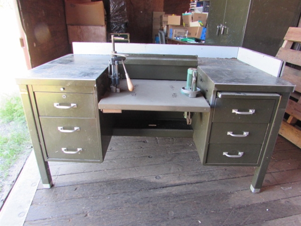 INDUSTRIAL METAL DESK WITH RELOADING SUPPLIES