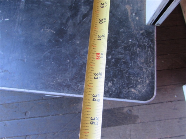 INDUSTRIAL METAL DESK WITH RELOADING SUPPLIES