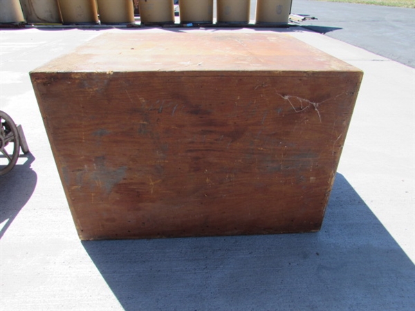 4-DRAWER WOODEN BOX, LEAD SOLDIER MOLDS AND OTHER CONTENTS