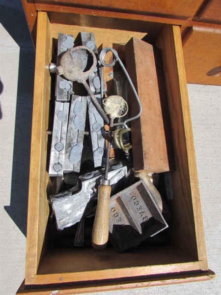4-DRAWER WOODEN BOX, LEAD SOLDIER MOLDS AND OTHER CONTENTS