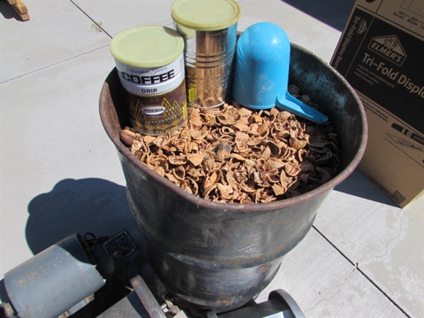 HEAVY DUTY VINTAGE LORTONE TUMBLER W/EXTRA CANISTER & TUMBLING MEDIA (WALNUT SHELLS)