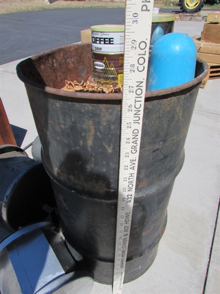 HEAVY DUTY VINTAGE LORTONE TUMBLER W/EXTRA CANISTER & TUMBLING MEDIA (WALNUT SHELLS)