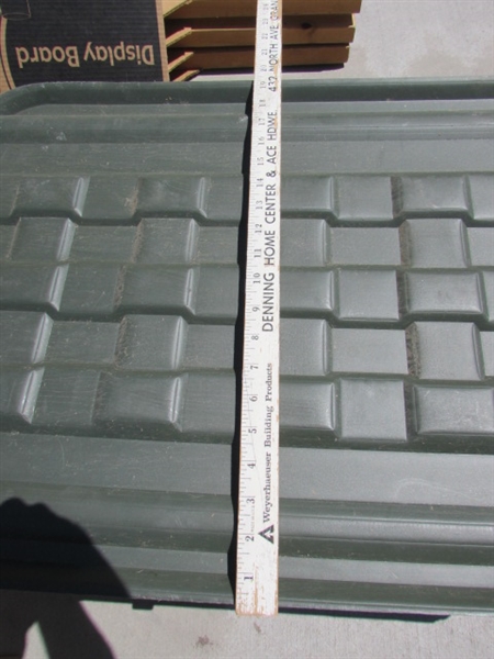 COMBAT FACER TARGETS & HEAVY PLASTIC BOARDS
