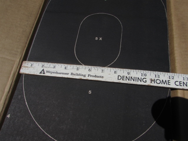 CARDBOARD & PAPER TARGETS & TARGET STAND (UNASSEMBLED)