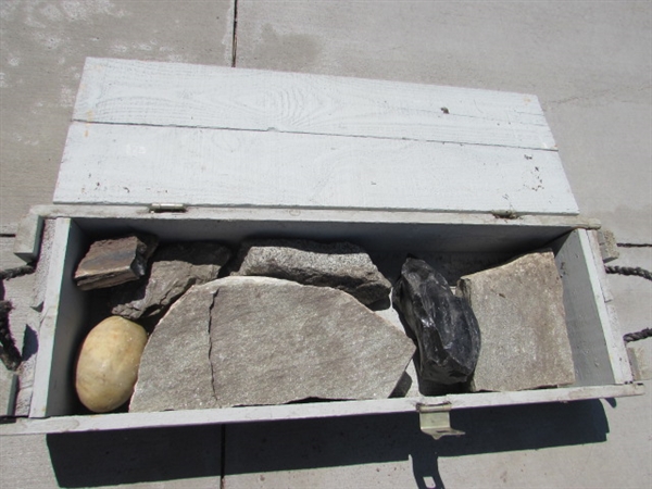 VINTAGE WOODEN AMMO CRATE/BOX W/ASSORTED STONES/ROCKS