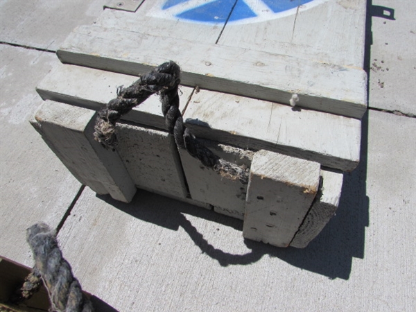 VINTAGE WOODEN AMMO CRATE/BOX W/ASSORTED STONES/ROCKS