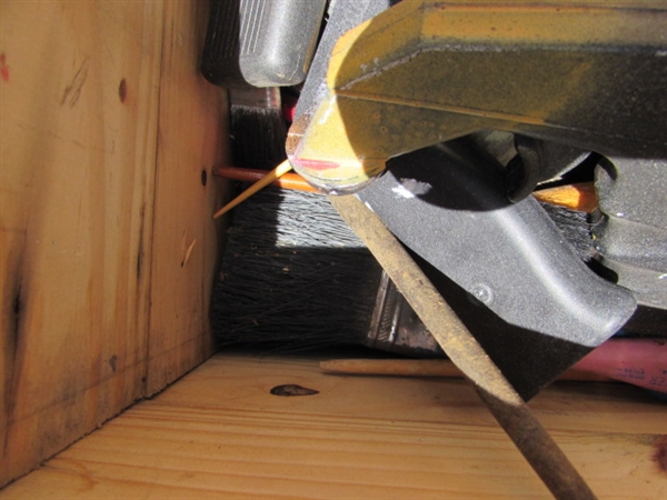 VINTAGE WOODEN AMMO CRATE/BOX WITH PAINTBRUSHES