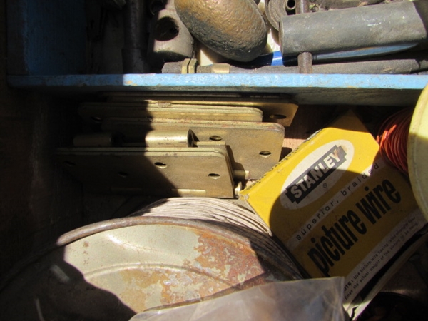 VINTAGE WOODEN AMMO CRATE/BOX WITH MISC ITEMS