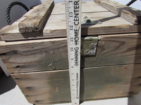 VINTAGE WOODEN AMMO CRATE/BOX WITH CLAMPS