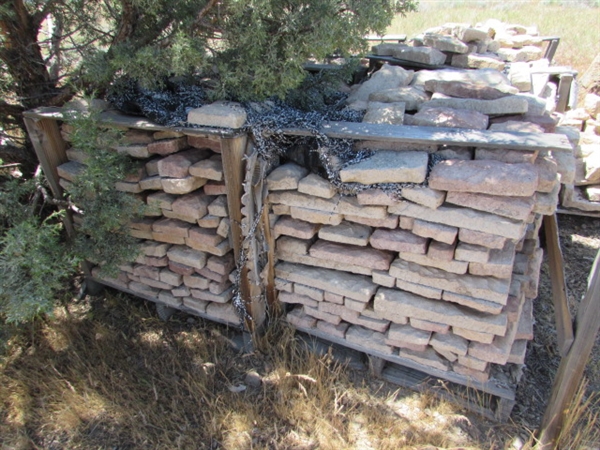 SEVERAL PALLETS OF BRICK/STONE LOOK SIDING