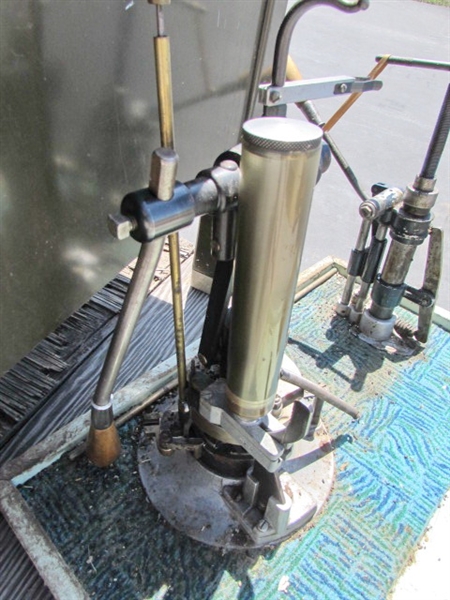 RELOADING TOOLS