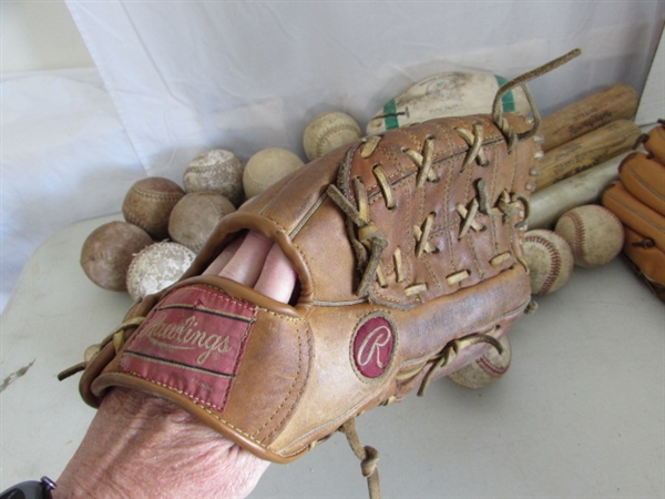 VINTAGE BASEBALL & SOFTBALL SUPPLIES