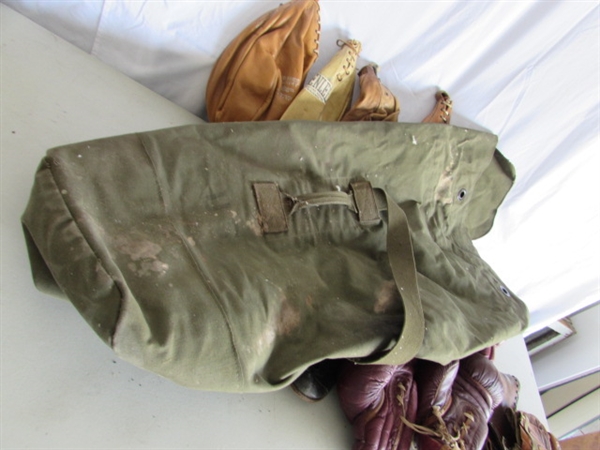 VINTAGE/ANTIQUE BOXING BAGS & GEAR