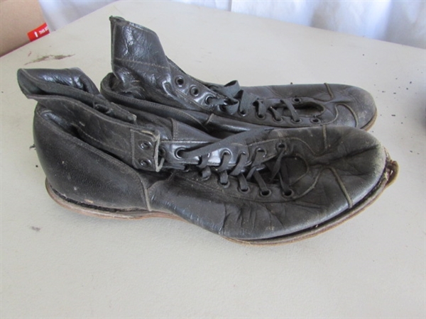 VINTAGE/ANTIQUE BOXING BAGS & GEAR