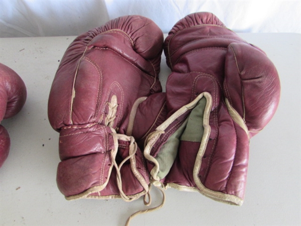 VINTAGE/ANTIQUE BOXING BAGS & GEAR