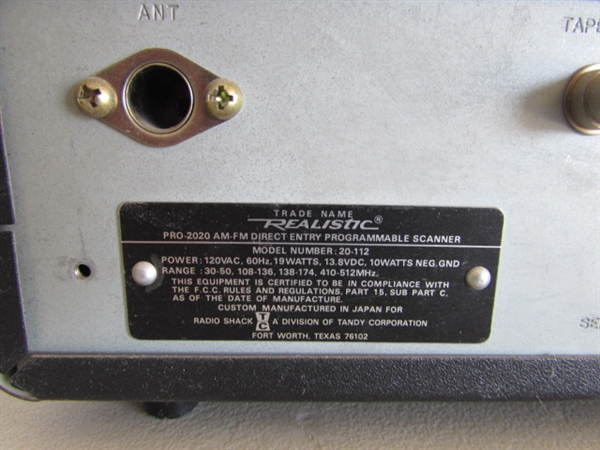 UHF/VHF AM-FM PROGRAMMABLE SCANNER W/ANTENNA & JADE TRANSCEIVERS