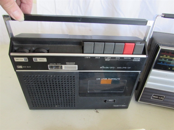 VINTAGE RADIO & CASSETTE RECORDERS
