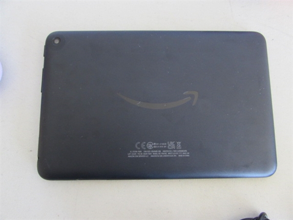 2 AMAZON FIRE TABLETS W/CHILD FRIENDLY CASES