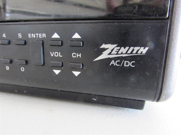 VINTAGE ZENITH AC/DC 9 TV