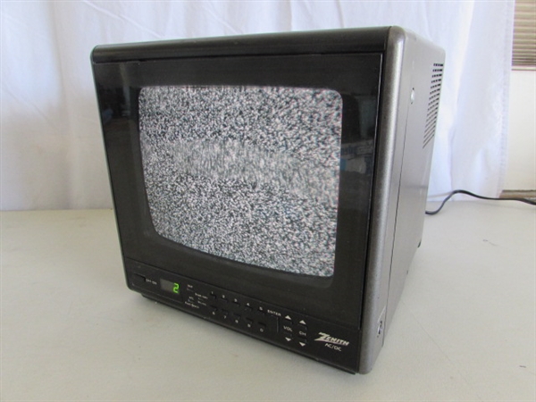 VINTAGE ZENITH AC/DC 9 TV