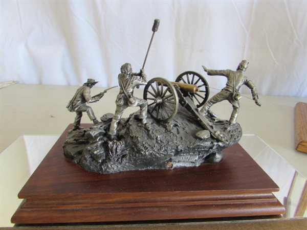 PEWTER PICKETT'S CHARGE SCULPTURE W/MIRRORED CASE