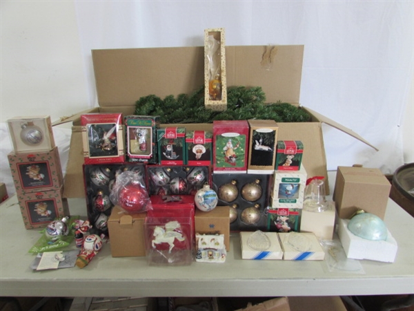 6.5' PRE LIT (CLEAR) ARTIFICIAL CHRISTMAS TREE & ASSORTED ORNAMENTS