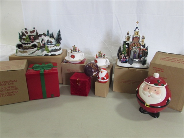 AVON ANIMATED CHRISTMAS DECOR, COOKIE JAR & TIMER