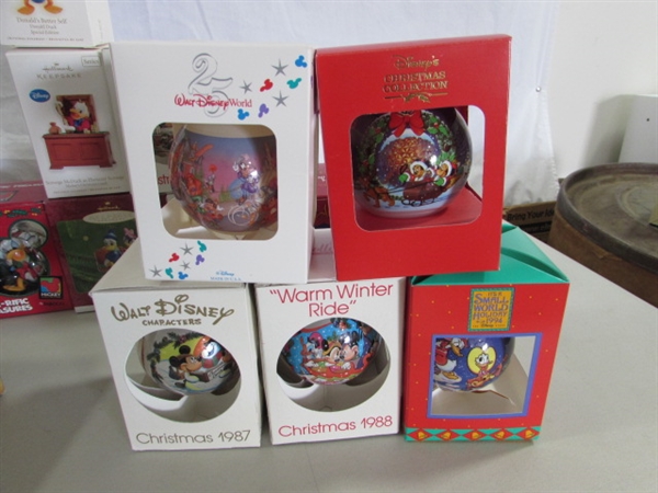 DISNEY CHRISTMAS ORNAMENT COLLECTION