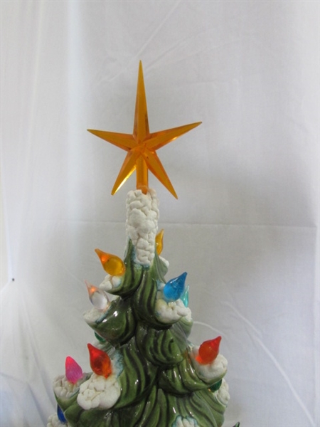 24 VINTAGE 3-PC CERAMIC CHRISTMAS TREE & VOTIVE HOLDER