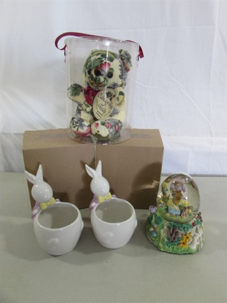 EASTER BUNNY CANDY DISHES, GLOBE & BEAR