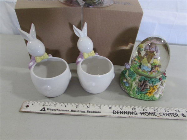 EASTER BUNNY CANDY DISHES, GLOBE & BEAR