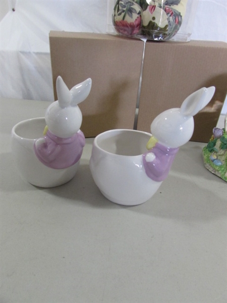EASTER BUNNY CANDY DISHES, GLOBE & BEAR