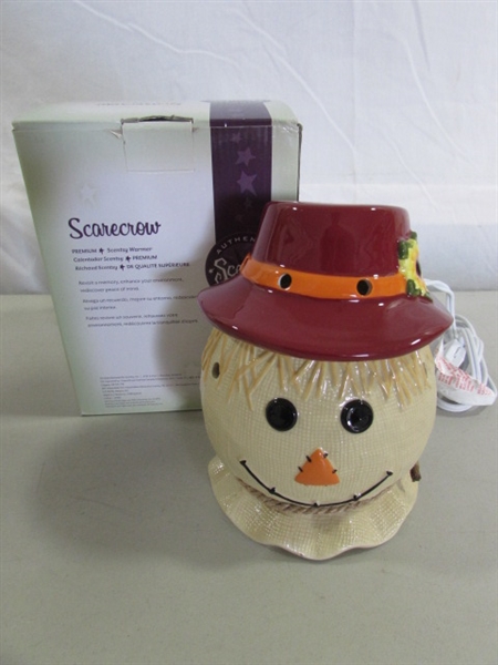 SCENTSY SCARECROW WAX MELTER, AVON HALLOWEEN DECOR