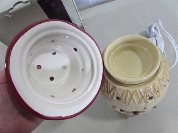 SCENTSY SCARECROW WAX MELTER, AVON HALLOWEEN DECOR