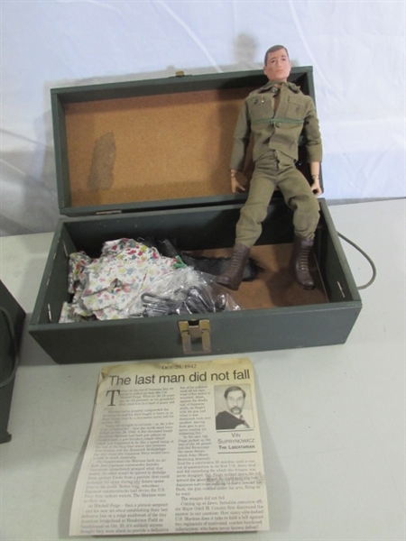 2 VINTAGE G.I. JOE DOLLS - 12 W/STORAGE