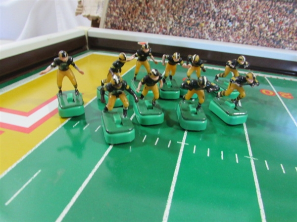 VINTAGE ELECTRONIC FOOTBALL GAME