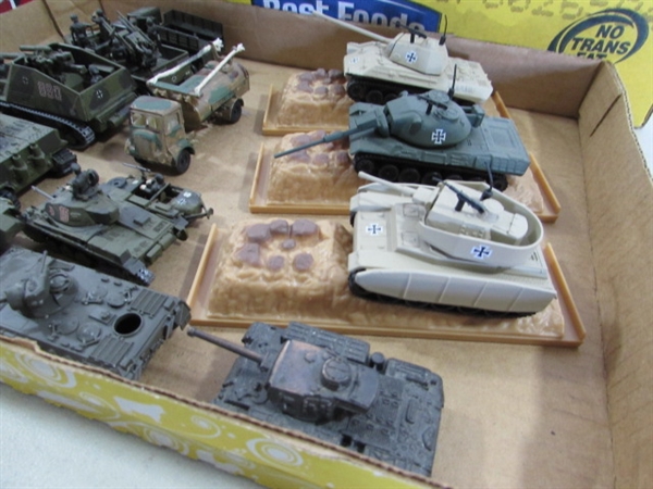 COLLECTION OF TOY OR HO SCALE MILITARY VEHICLES - MOSTLY DIECAST MODELS