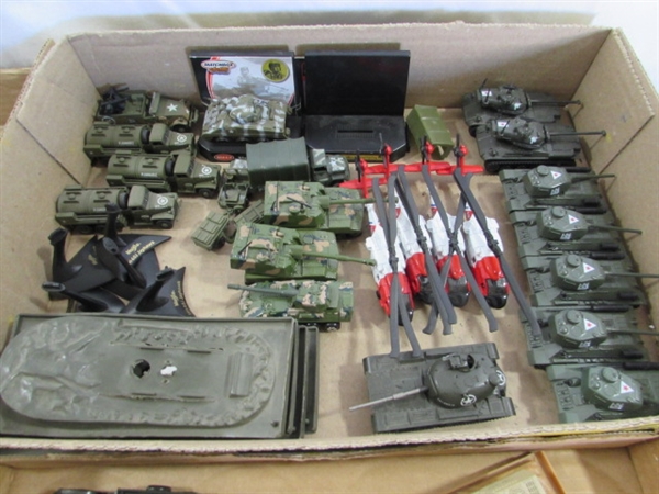 COLLECTION OF TOY OR HO SCALE MILITARY VEHICLES - MOSTLY DIECAST MODELS