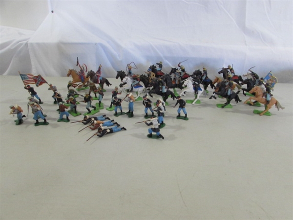 DIECAST TOY SOLDIERS & INDIANS