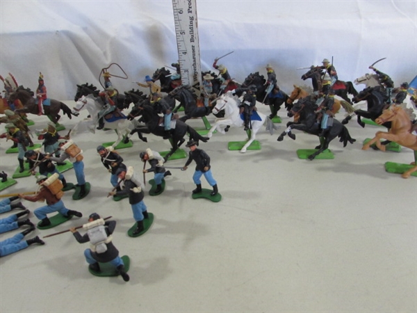DIECAST TOY SOLDIERS & INDIANS