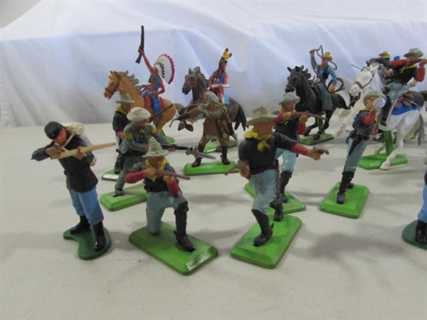 DIECAST TOY SOLDIERS & INDIANS