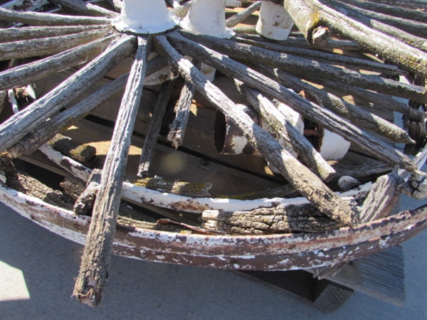WAGON WHEELS