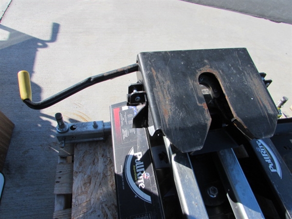 PULLRITE SUPERGLIDE 20,000 LB SLIDING 5TH WHEEL HITCH
