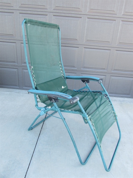 ZERO GRAVITY CHAIR