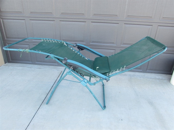 ZERO GRAVITY CHAIR