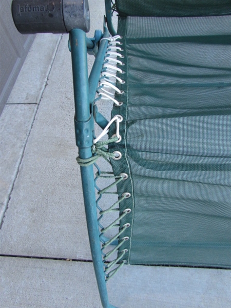 ZERO GRAVITY CHAIR