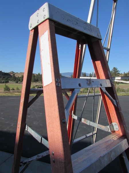 6' FIBERGLASS & 10' ALUMINUM A-FRAME LADDERS