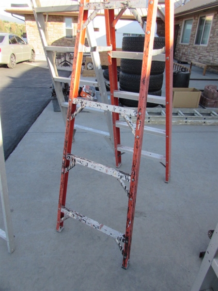 6' FIBERGLASS & 10' ALUMINUM A-FRAME LADDERS