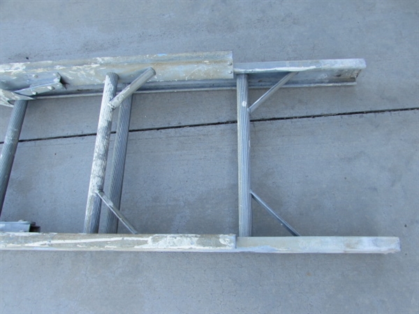 20' EXTENSION LADDER